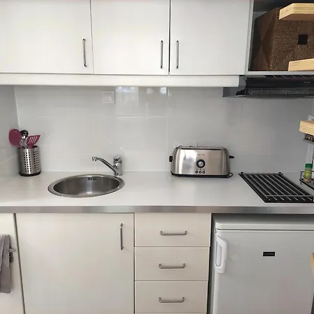 דירה Stanka's Close To Opera