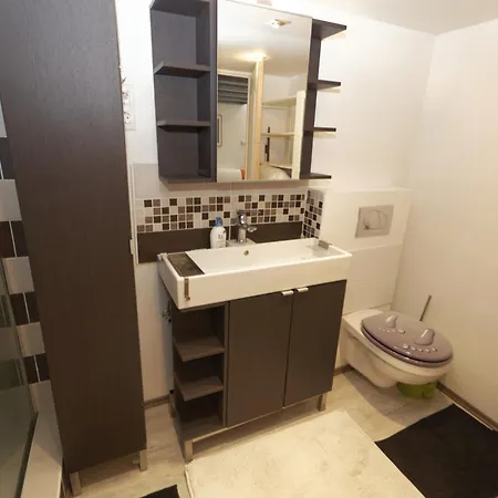 Апартаменты Stanka's Close To Opera