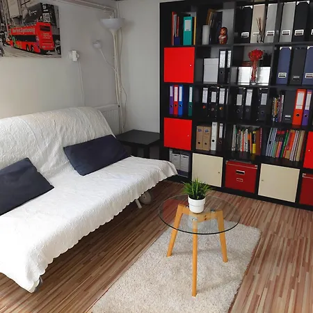 Stanka's Close To Opera Апартаменты